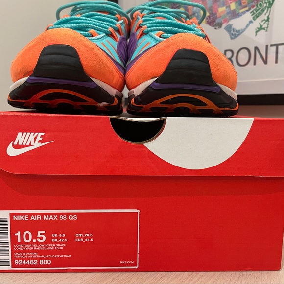 Men’s Nike Airmax ‘98 new. Rare Color combination only tried on inside - Picture 2 of 4